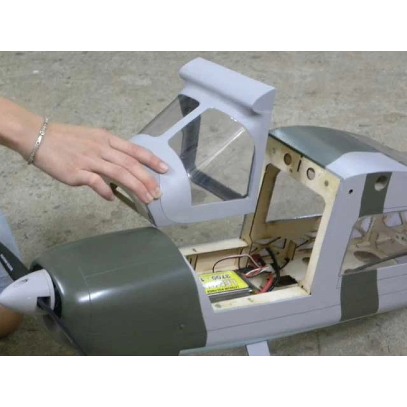 Dornier DO-27 & Aandrijf Set & Servo's 3 Dornier DO-27 & Aandrijf Set & Servo's